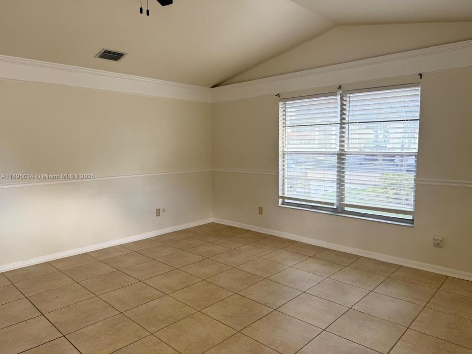 4926 Vincennes 5, Cape Coral, Floride 33904, États-Unis