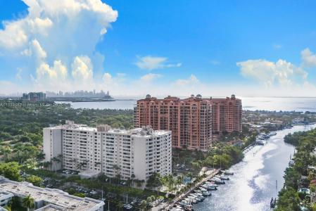 90 Edgewater Dr 1218, Coral Gables, Florida 33133, USA