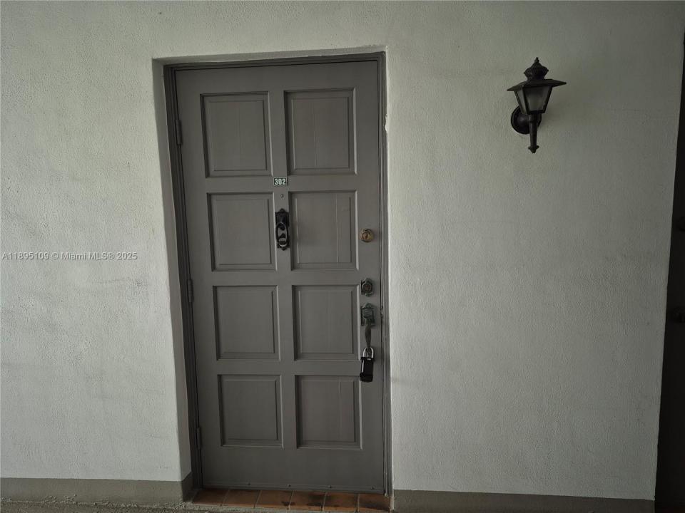 1201 Hillcrest Ct 302, Hollywood, 佛罗里达州 33021, 美国