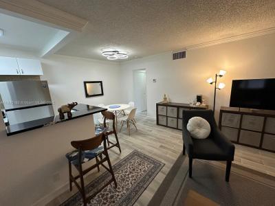 2008 Jackson St D3, Hollywood, Florida 33020, USA
