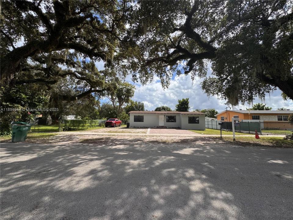 2850 NW 170th St, Miami Gardens, Floride 33056, États-Unis