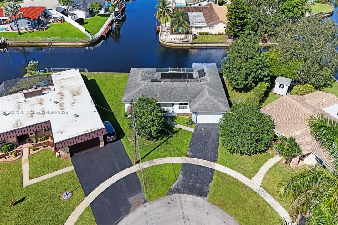 6091 SW 14th St, Plantation, Florida 33317