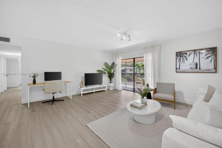 261 Deer Creek Blvd 1205, Deerfield Beach, Florida 33442, USA