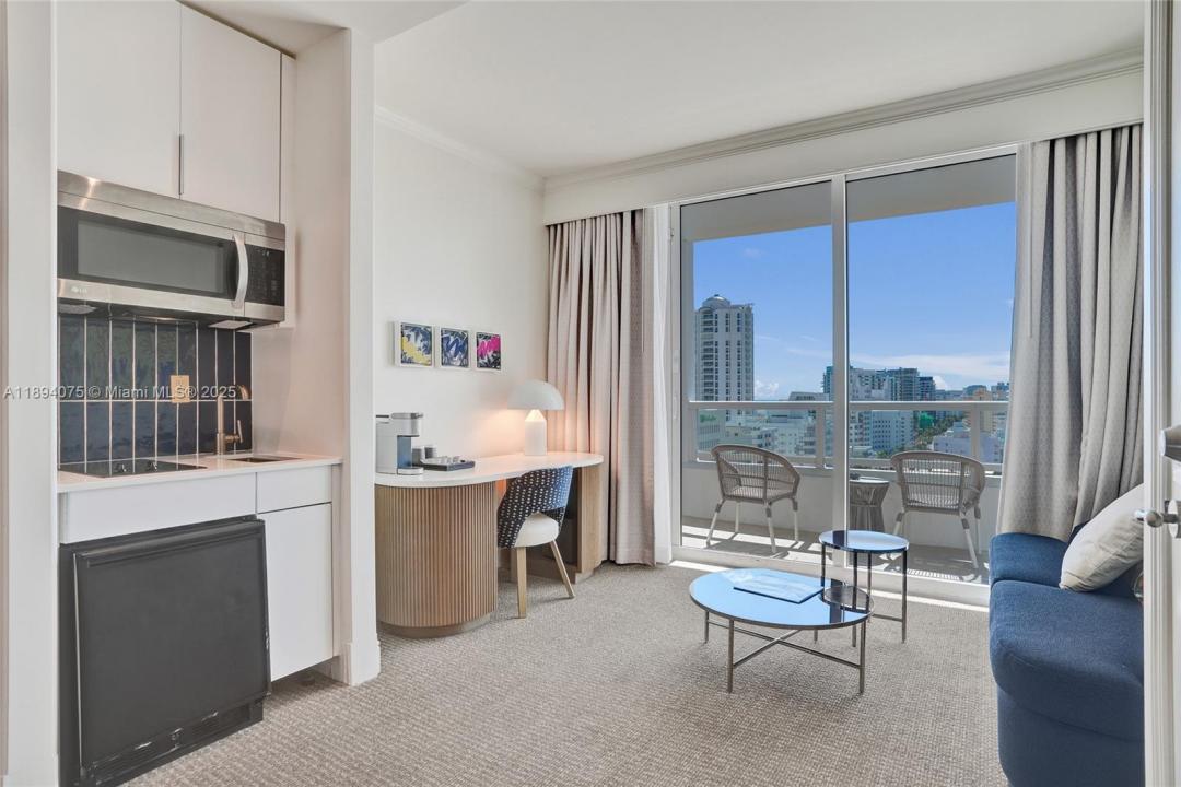 4401 Collins Ave 1408, Miami Beach, Флорида 33140, Соединенные Штаты