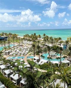 4391 Collins Ave 1717, Miami Beach, Florida 33140, USA