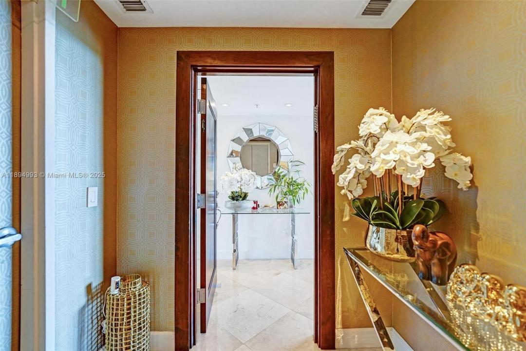 19400 Turnberry Way 1012, Aventura, فلوريدا 33180, الولايات المتحدة