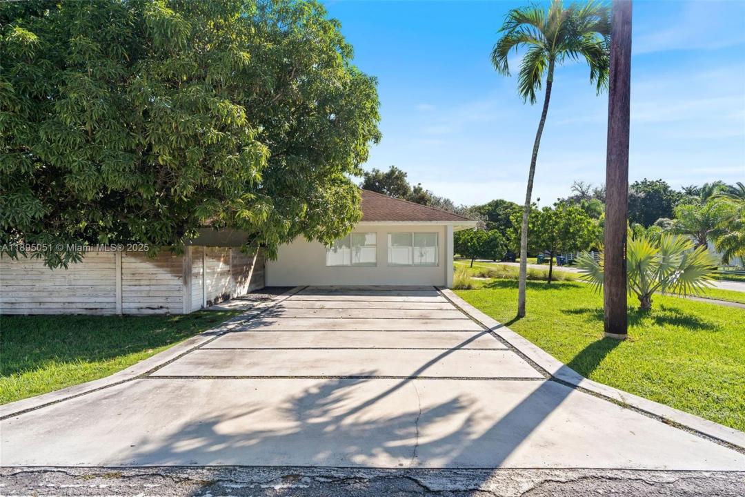 8121 SW 97th Ter, Miami, Florida 33156, Estados Unidos