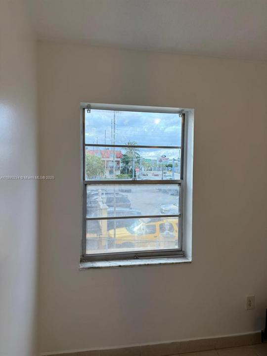 6820 W Flagler St 212, Miami, 佛羅里達州 33144, 美國