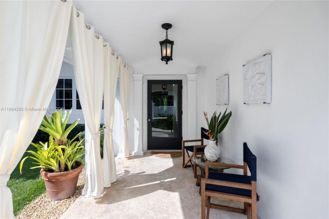 2830 Lucerne Ave, Miami Beach, Florida 33140