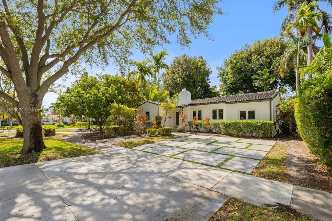 90 NE 106th St, Miami Shores, Florida 33138