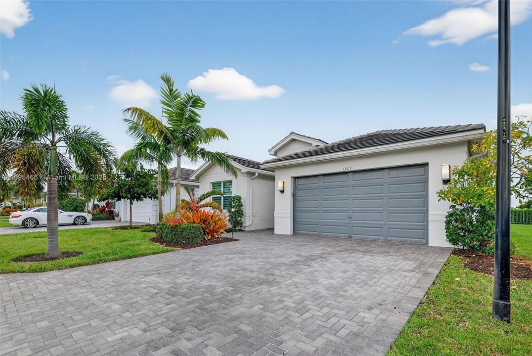 12019 SW Seahorse Springs Ter, Port St. Lucie, Florida 34987