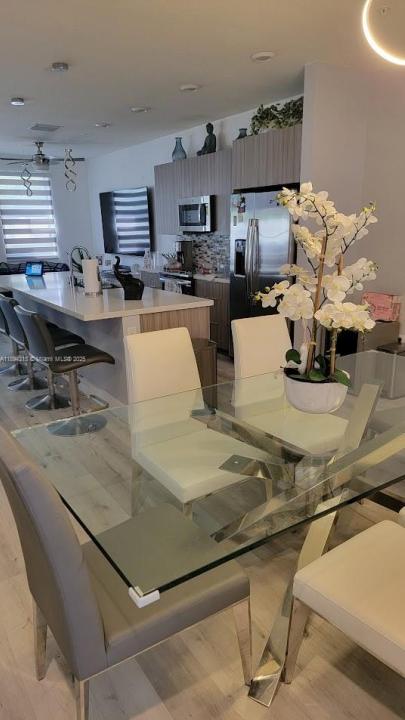 10455 NW 82nd St 4, Doral, Florida 33178, Estados Unidos