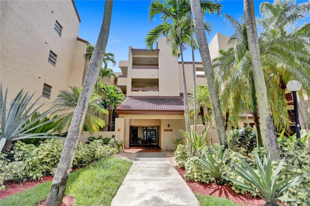 9285 SW 125th Ave U-101, Miami, Florida 33186, Estados Unidos
