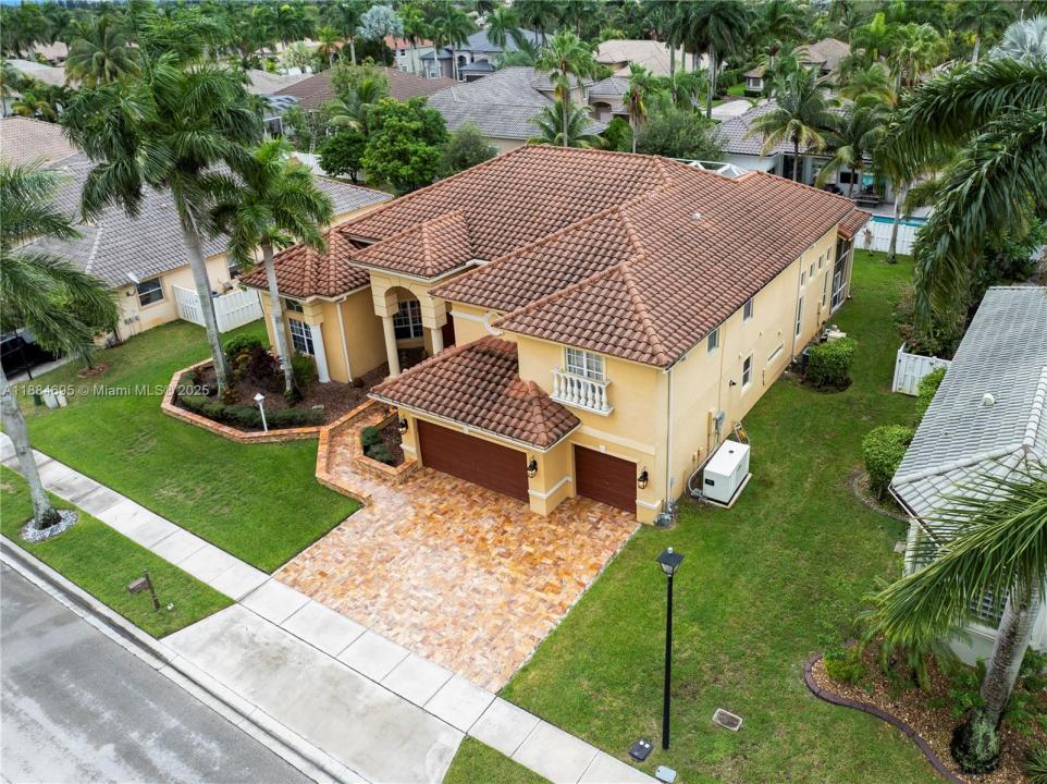 Pembroke Pines, Florida 33028, Estados Unidos