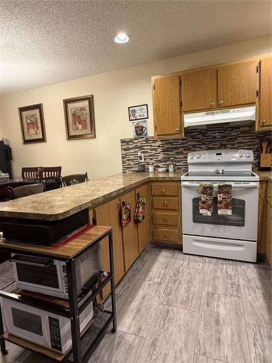 7831 Tam Oshanter Blvd, North Lauderdale, Флорида 33068, Соединенные Штаты