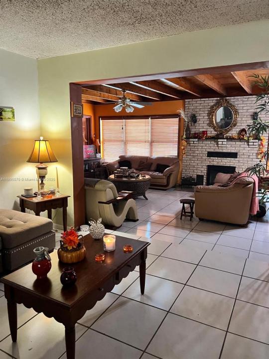 11000 SW 43rd Ln, Miami, 佛羅里達州 33165, 美國