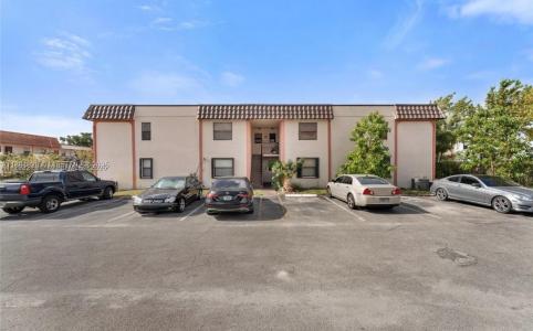 20730 NE 8th Ct 204-16, Miami, Florida 33179, USA