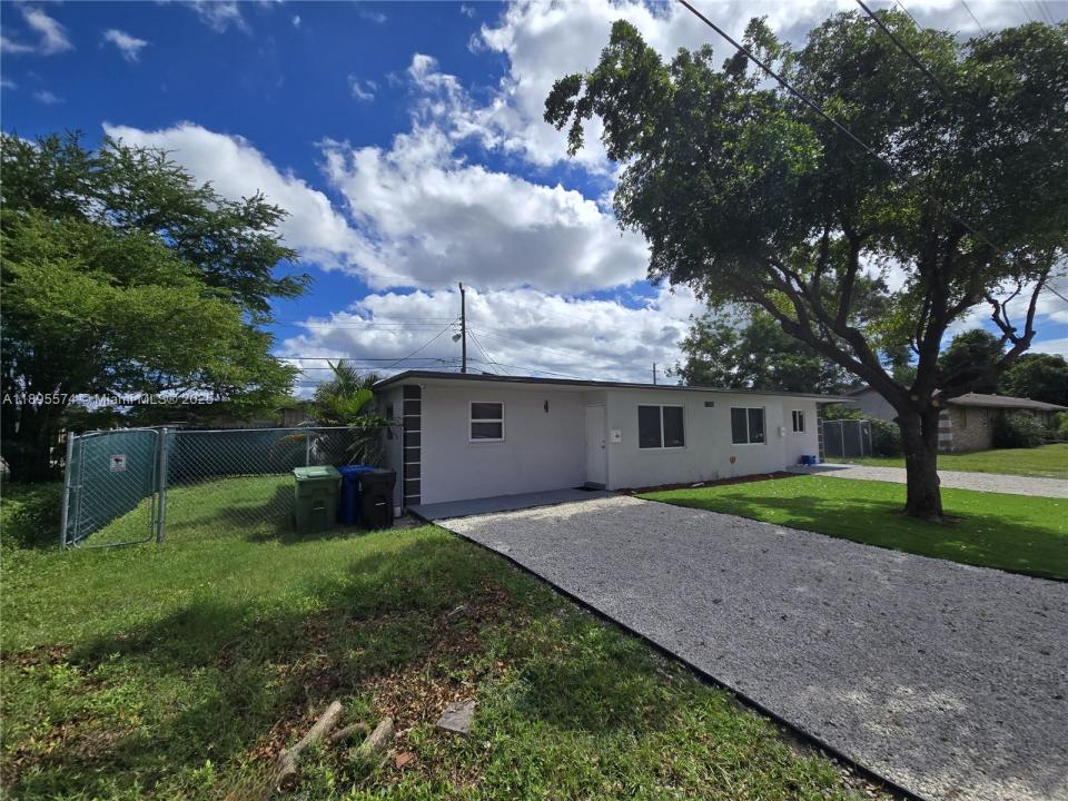 716 NW 14th Way A, Fort Lauderdale, 플로리다 33311, 미국