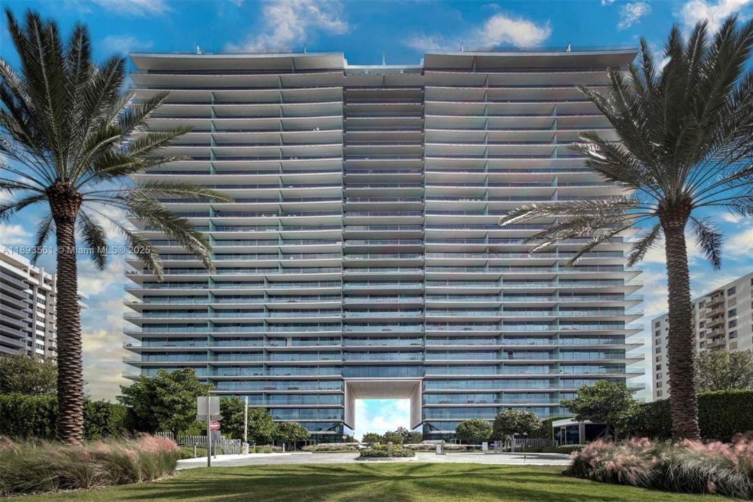10203 Collins Ave 1502, Bal Harbour, Florida 33154