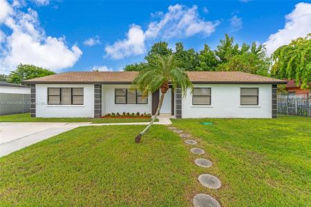14420 Graves Dr, Miami, Florida 33176, USA