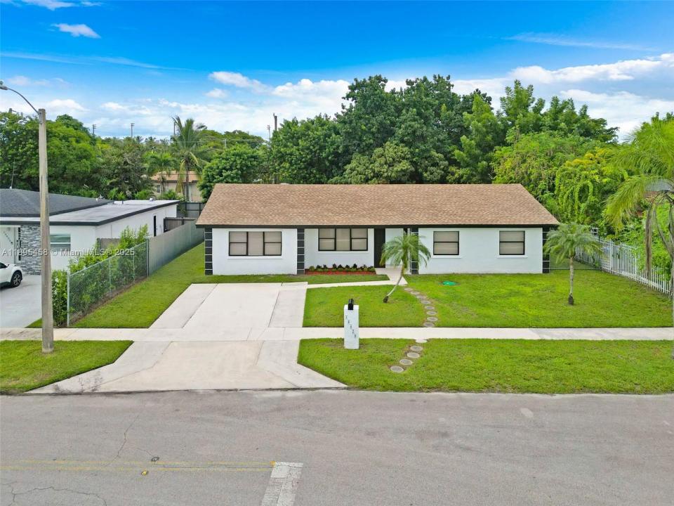 14420 Graves Dr, Miami, 佛羅里達州 33176, 美國
