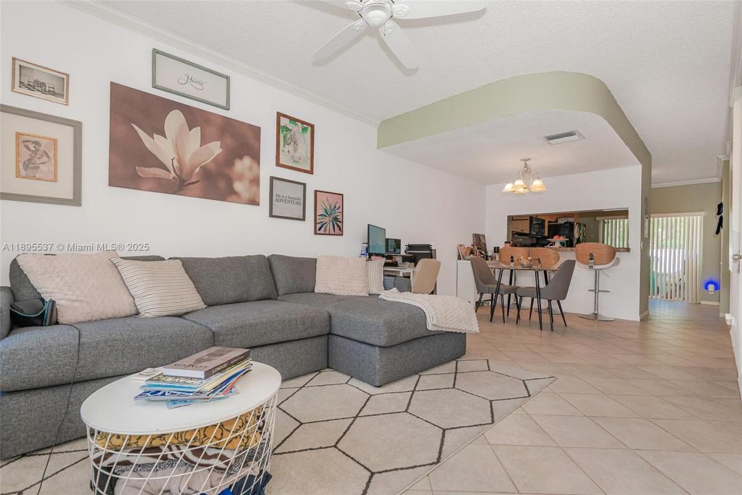 4914 SW 31st Ter #8, Dania Beach, فلوريدا 33312, الولايات المتحدة