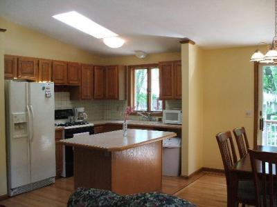 52 Montauk Road, Narragansett, Rhode Island 02882, USA