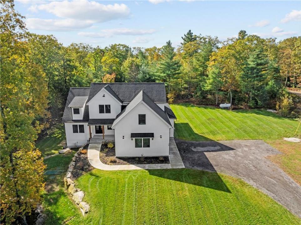 369 Huntinghouse Road, Glocester, Rhode Island 02857, Estados Unidos