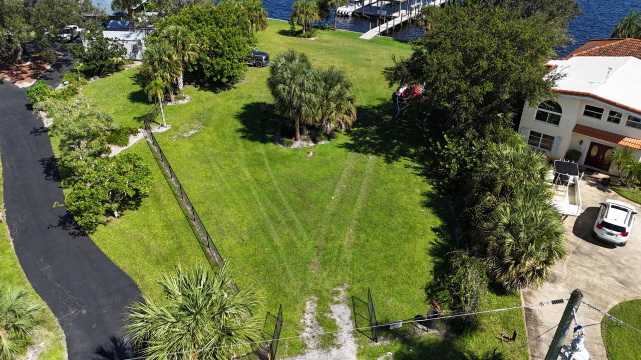 4345 SE Mulford Lane, Stuart, Floride 34997, États-Unis
