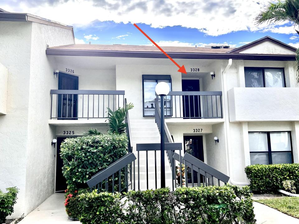 3328 Lucerne Park Drive, Greenacres, Florida 33467