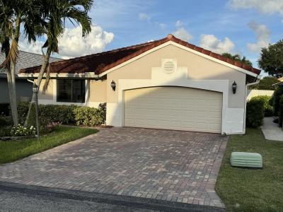 6100 Manchester Lane, Falcon's Lea, Davie, Florida 33331