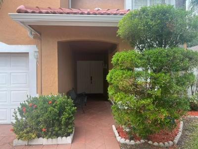 2229 NW 139th Avenue, Sunrise, Florida 33323