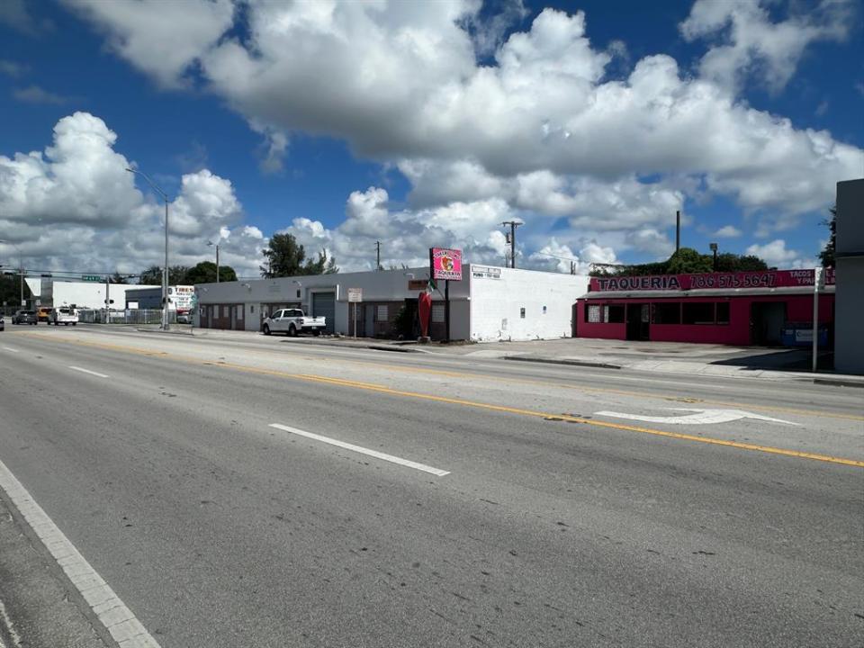 6815 NW 7th Ave, Miami, Florida 33150