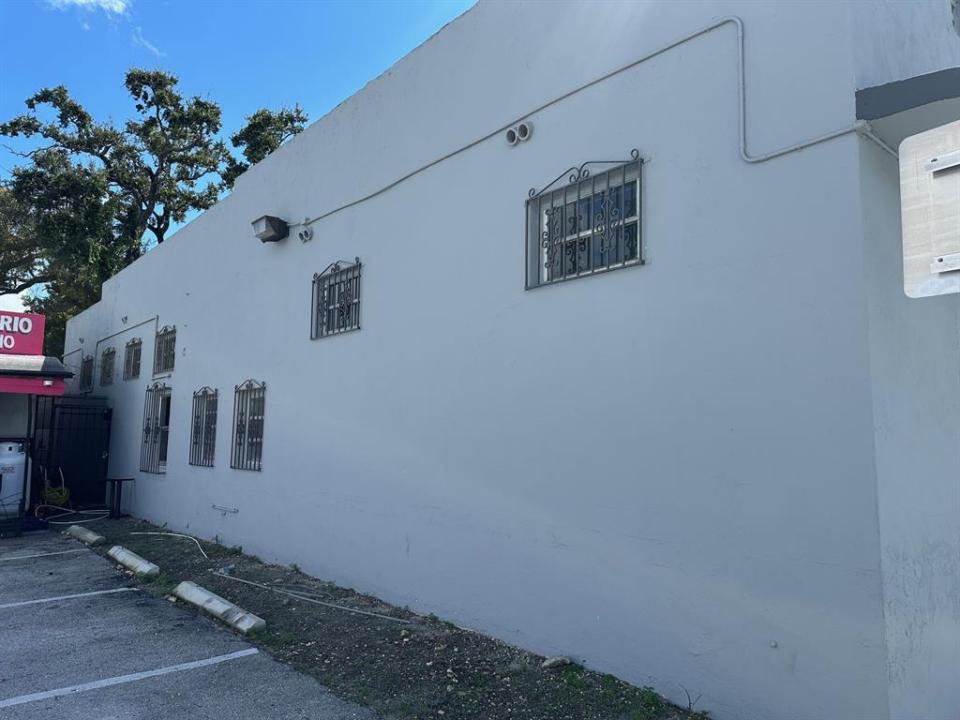 6815 NW 7th Ave, Miami, Florida 33150