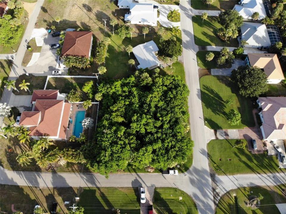 2322 Atlantic Beach Blvd, Hutchinson Island, Floride 34949, États-Unis