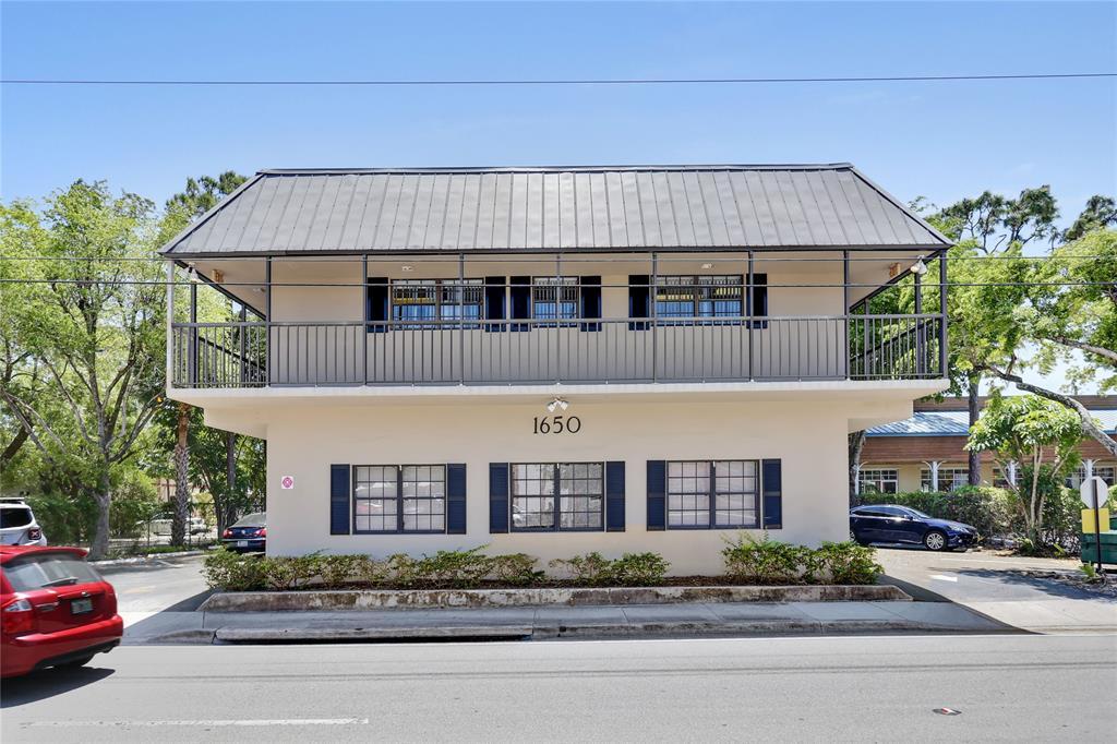 1650 NE 26th St, Wilton Manors, Florida 33305