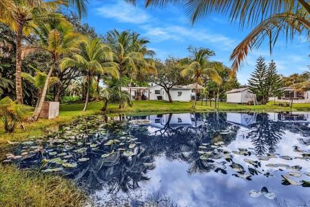 2931 SW 108th Way, Davie, Florida 33328