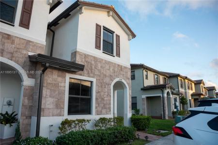 11091 W 32nd Ln, Hialeah, Florida 33018, USA