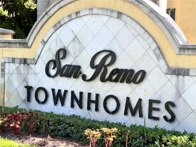 6053 SW 19th Pl, North Lauderdale, Florida 33068, USA