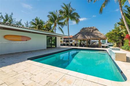 2020 NE 121st Rd 2020, North Miami, فلوريدا 33181, الولايات المتحدة