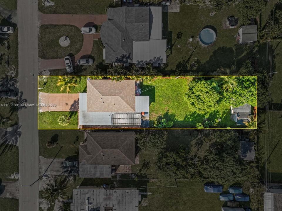 2831 Monroe St, Hollywood, Florida 33020