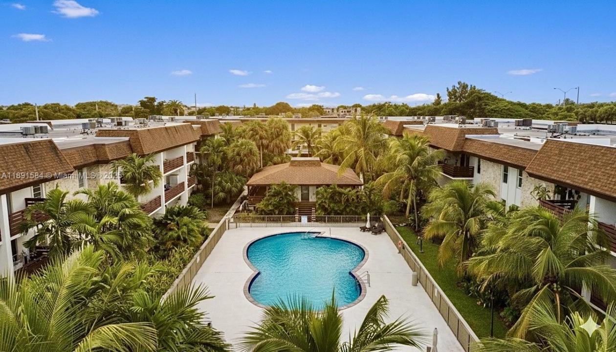 7477 SW 82nd St C117, Miami, Florida 33143