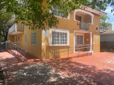 831 SW 14th Ave, Miami, Florida 33135, USA
