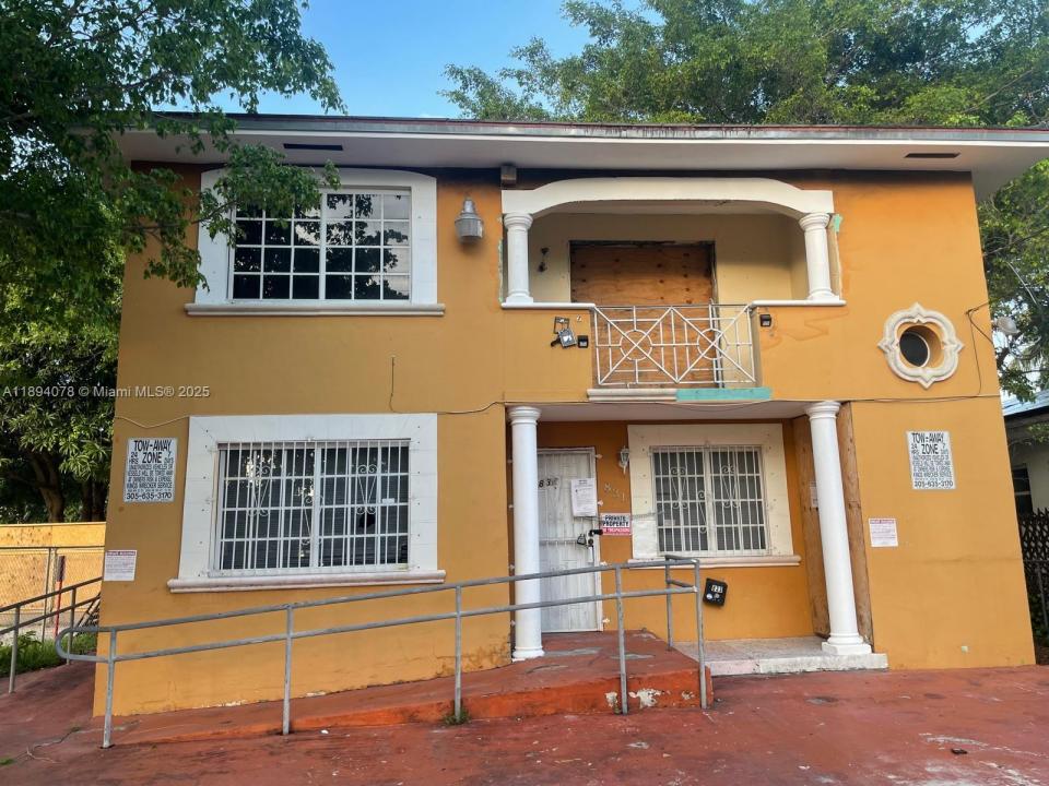831 SW 14th Ave, Miami, Florida 33135