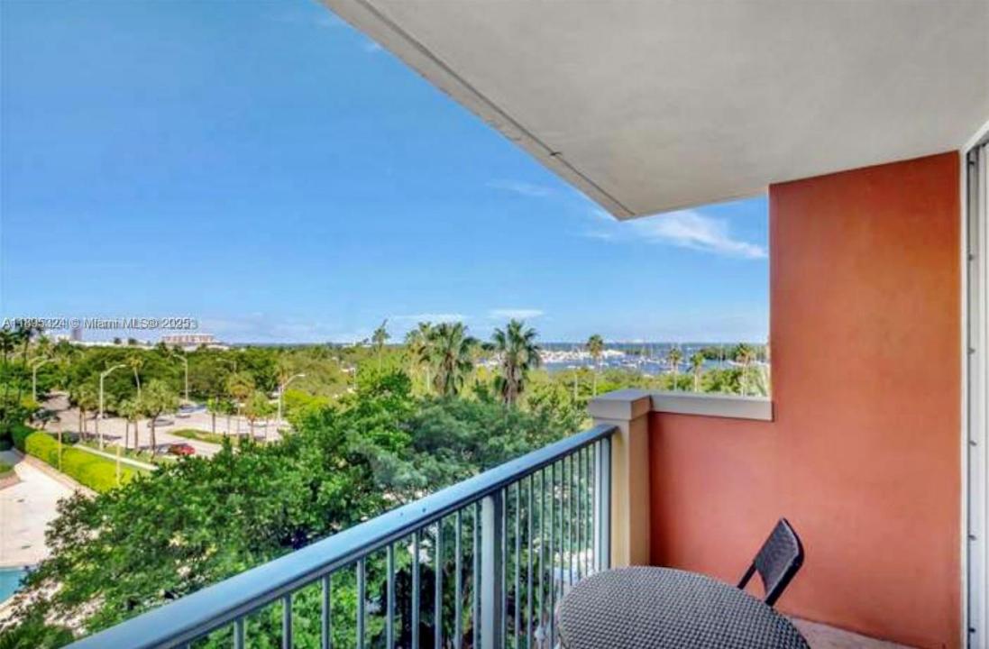 2951 S Bayshore Dr 603, Miami, Florida 33133