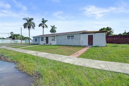 16005 SW 107th Ct, Miami, Florida 33157, USA