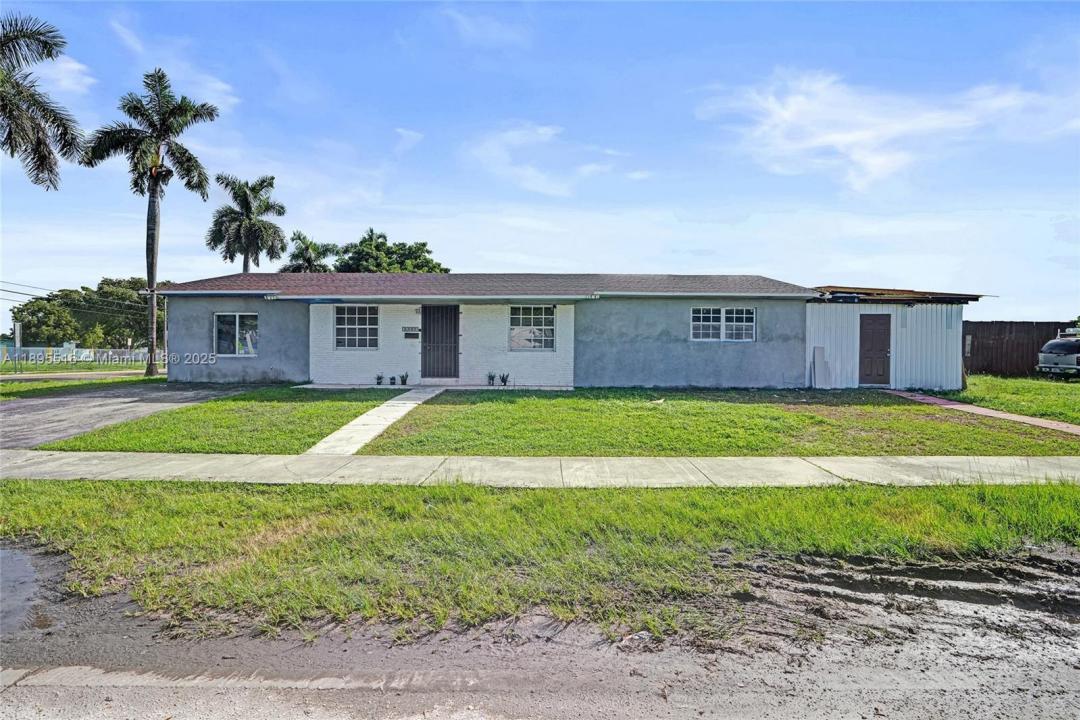 16005 SW 107th Ct, Miami, Florida 33157