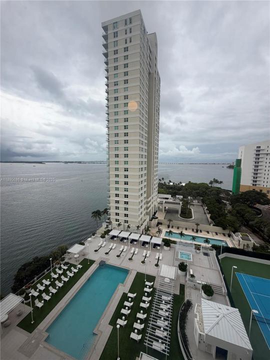 770 Claughton Island Dr 1510, Miami, Floryda 33131, USA