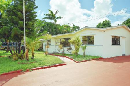 18600 NW 42nd Pl, Miami Gardens, Florida 33055, USA