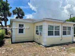 221 W 27th St 221, Riviera Beach, Florida 33404, HOA KỲ